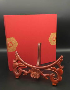 琉璃幻彩 玻璃彩雕工艺品的价值与鉴赏